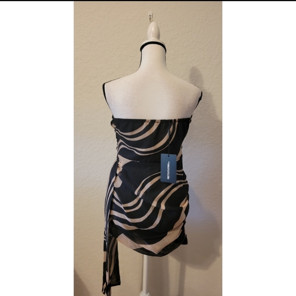 Black and Tan Chiffon Mini Dress - Picture 4 of 4